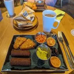 The_Vegan_Breakfast-image-harvestermenuuk.com