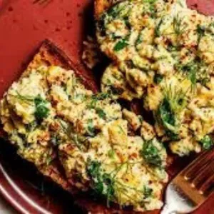 Scrambled-Eggs-on-Toast--image-harvestermenuuk.com